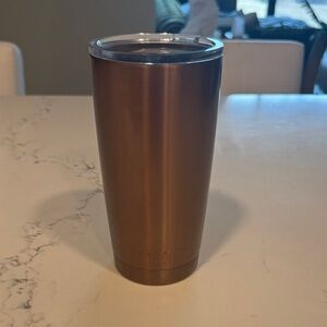 Yeti Copper Metallic Rambler Tumbler with Clear Lid 20oz.